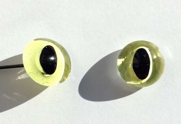 Vintage glass eyes for stuffed toys. 13 mm.