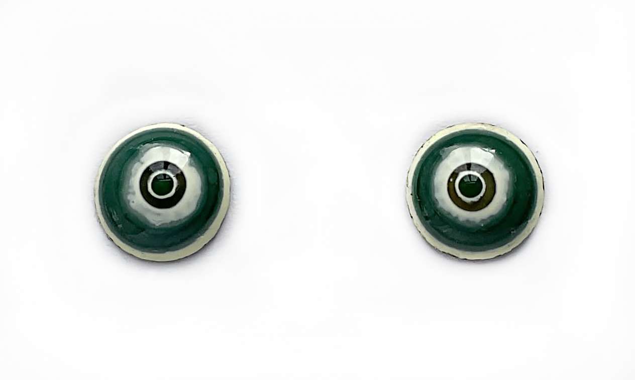Enamel eyes-buttons. 11 mm. 5 euro